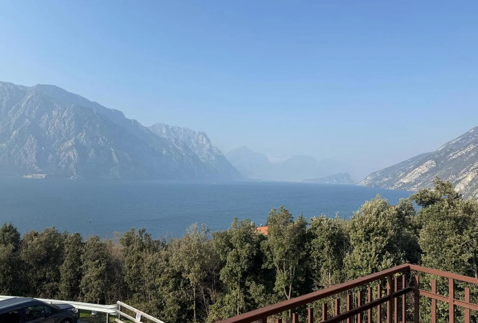 Appartamento Riflessi D'Acqua Navene Apartamento